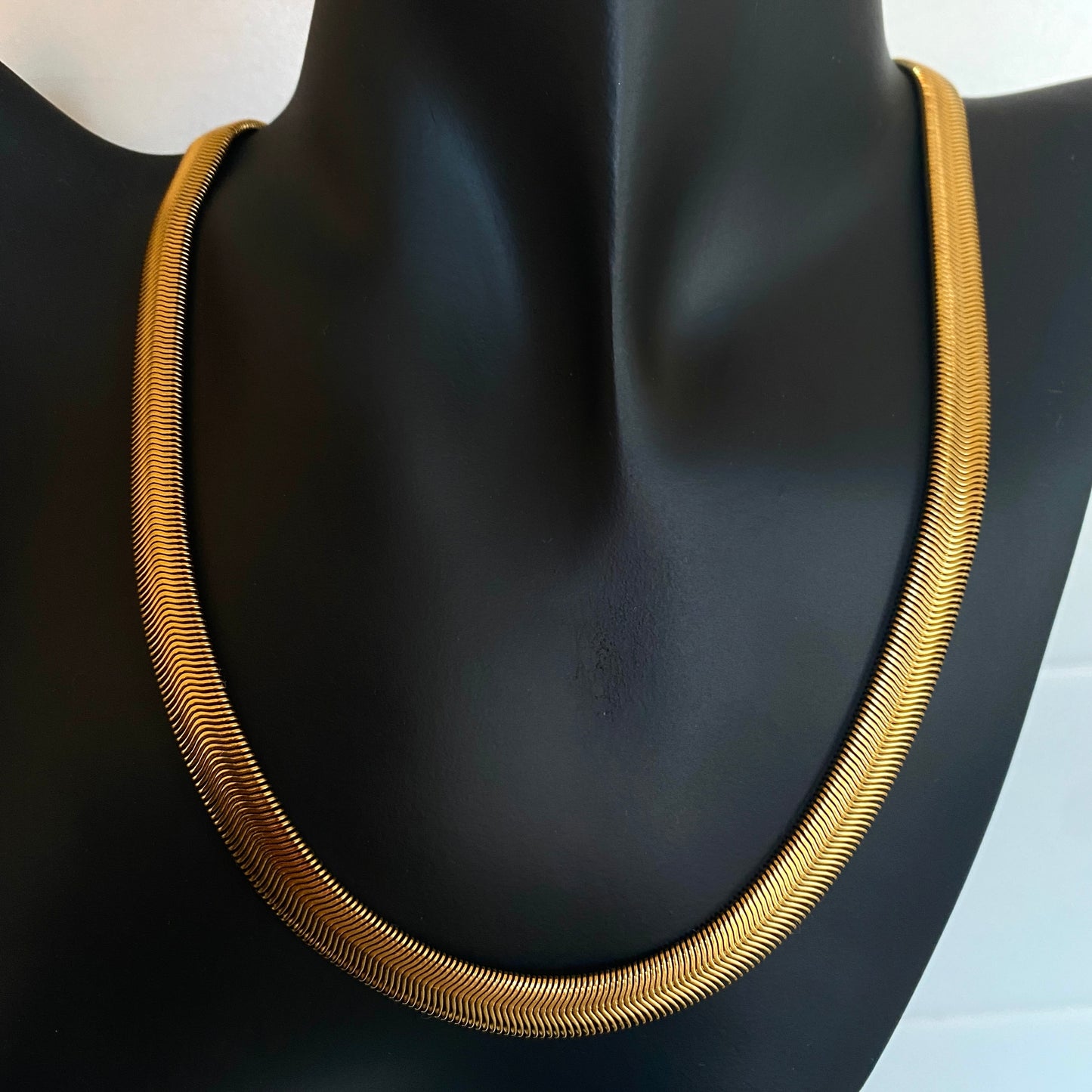 SNAKE CHAIN