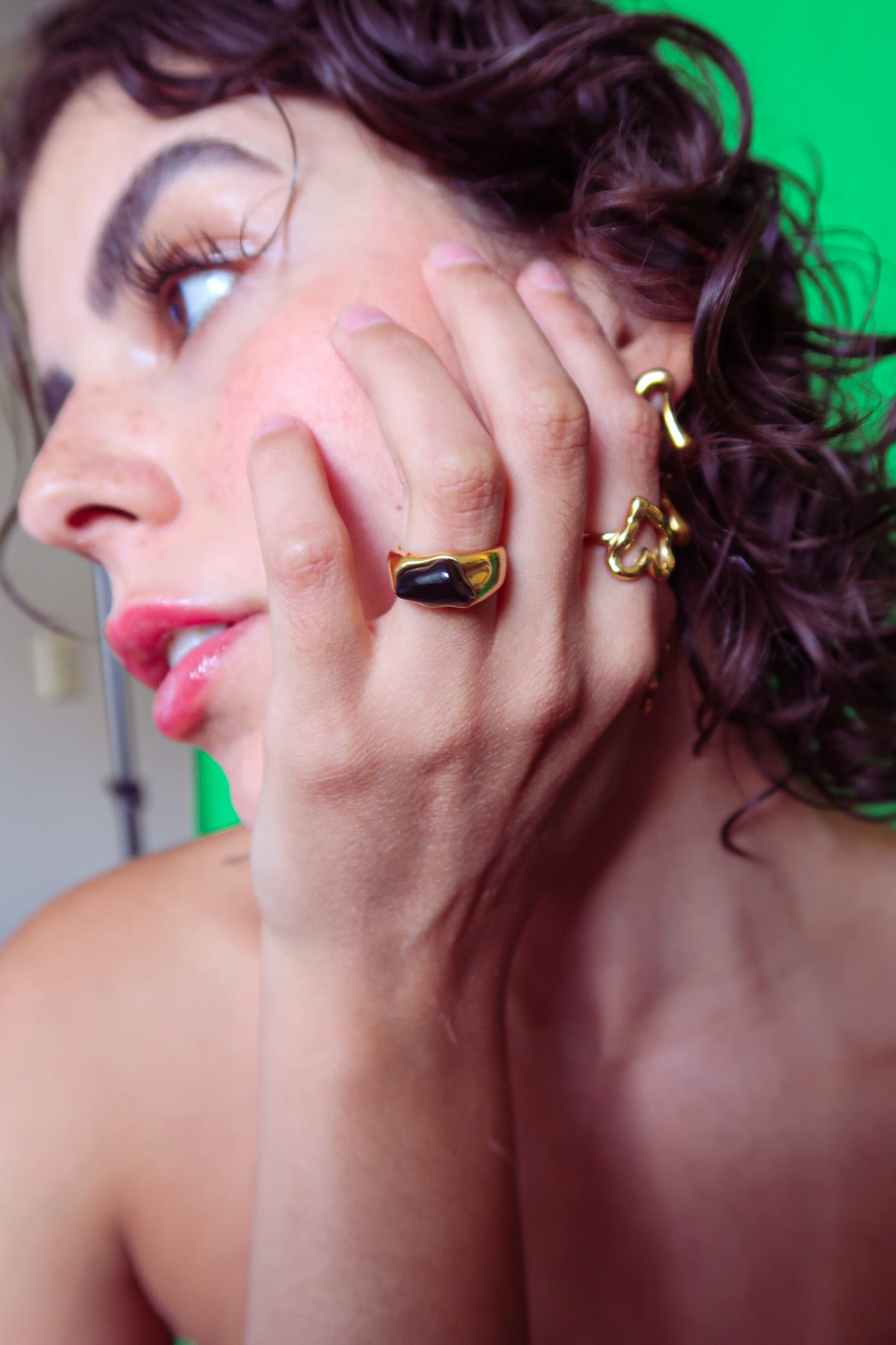 HOT HEART RING