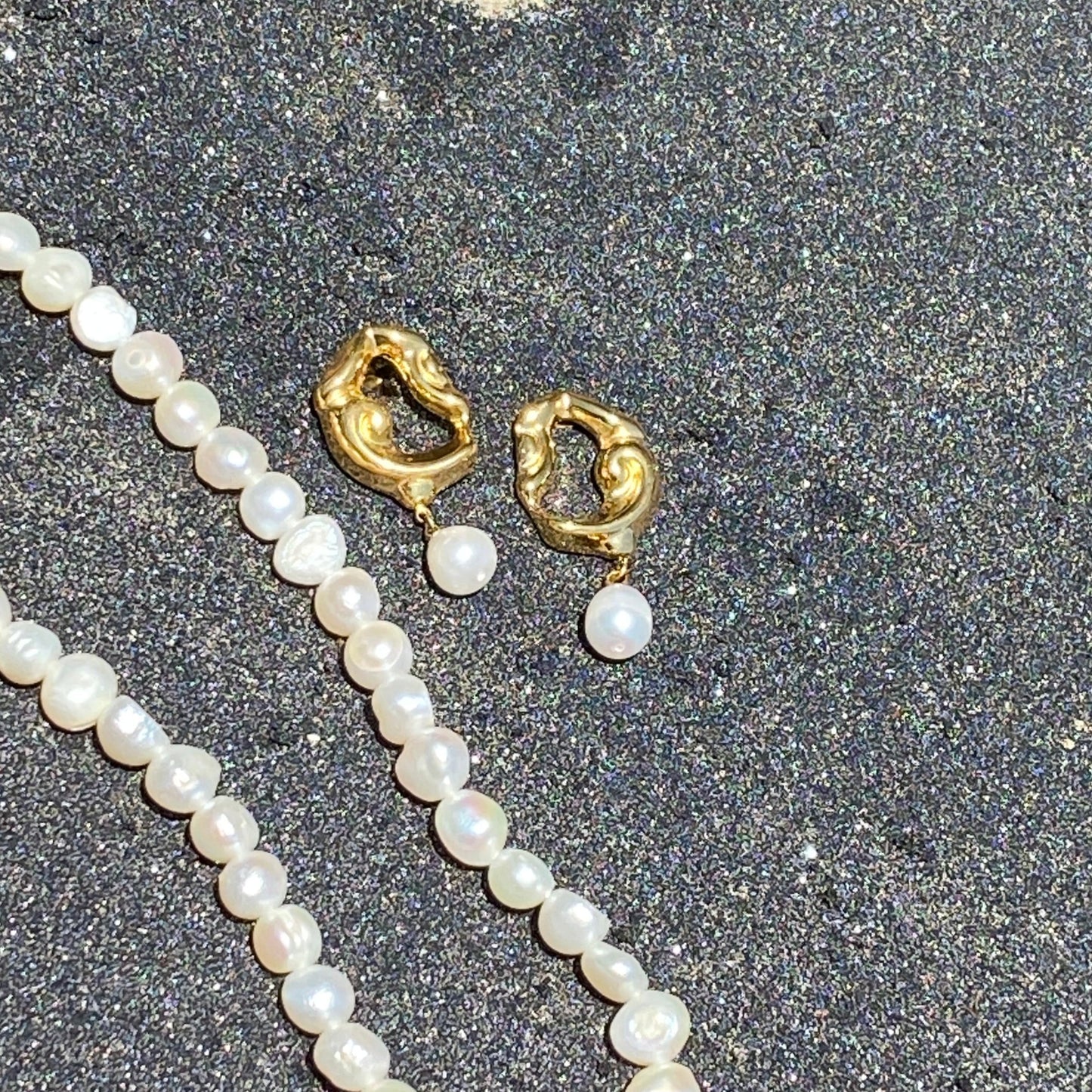 SUMMER WITH DALI EARRINGS