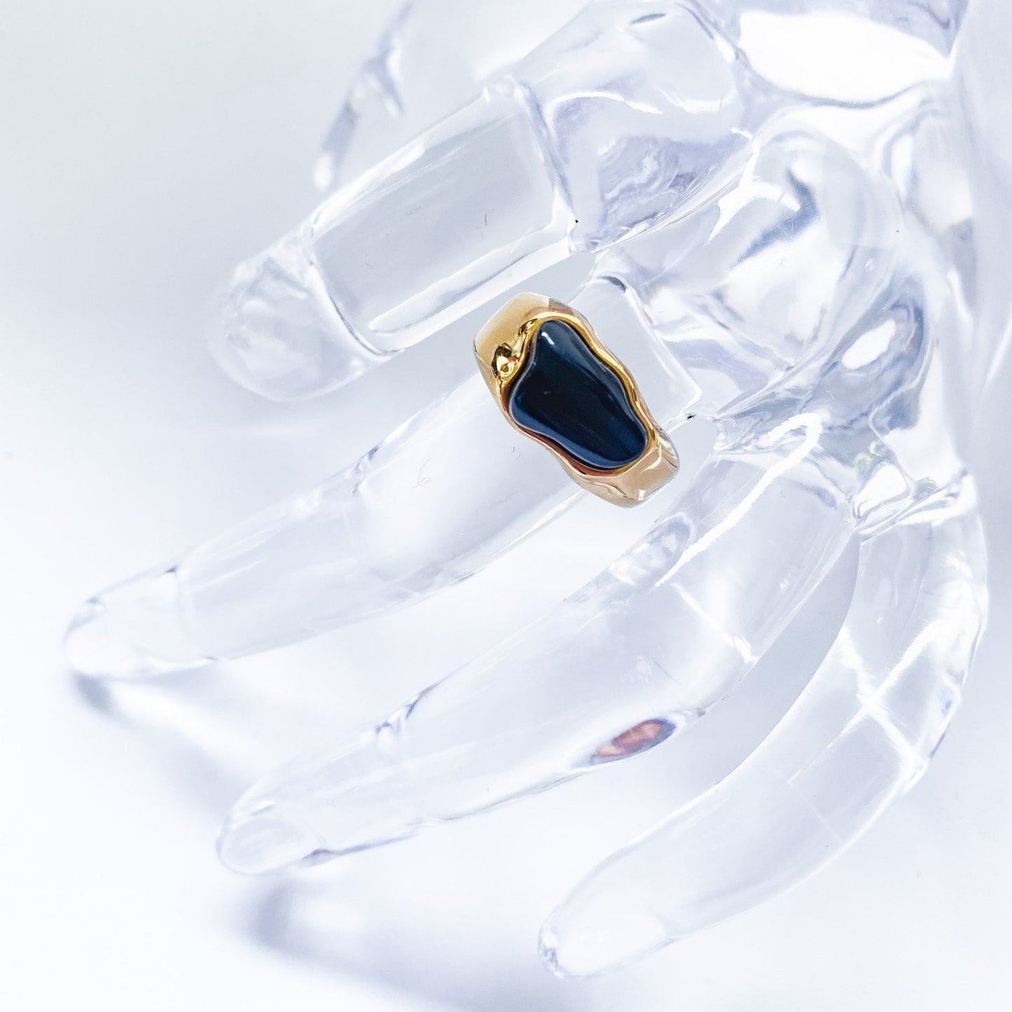 ONYX RING