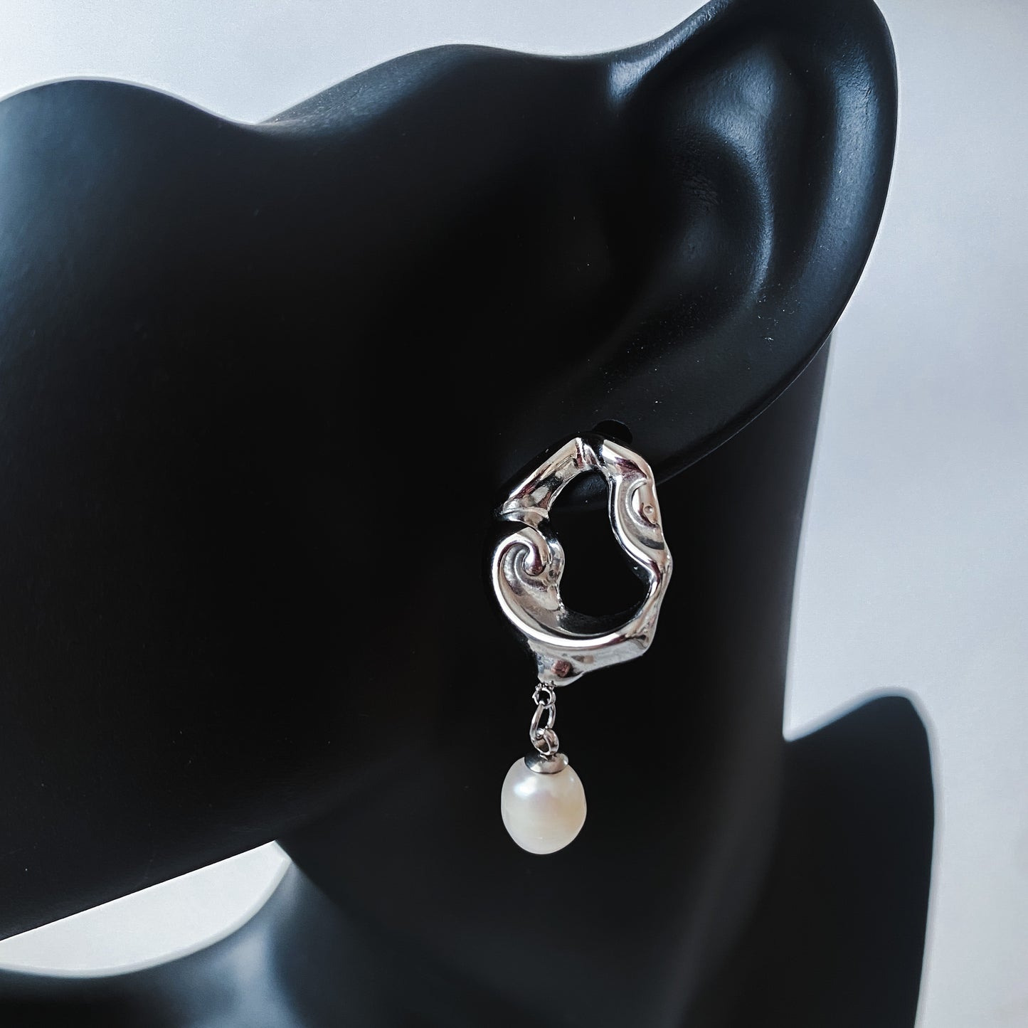 SUMMER WITH DALI EARRINGS