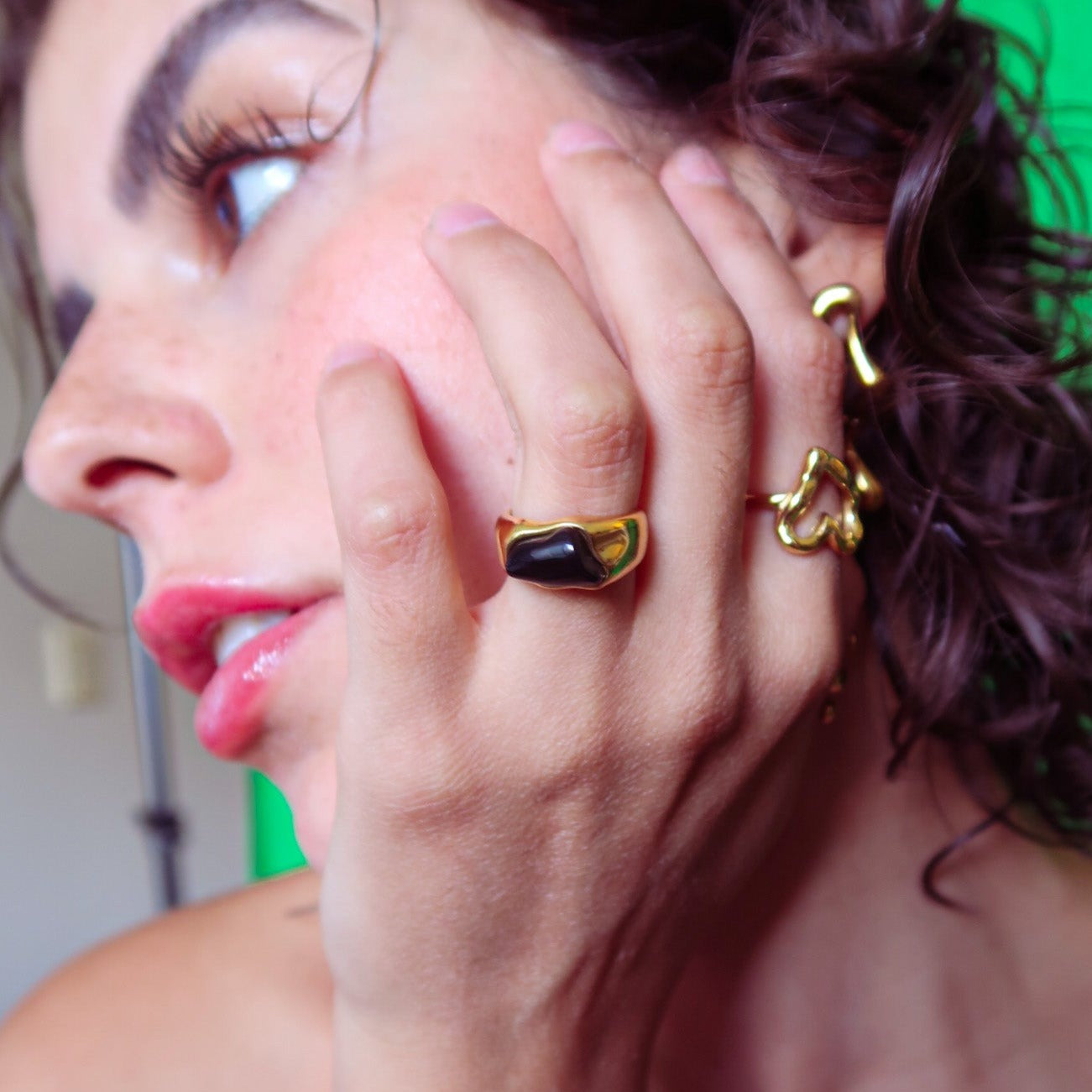 ONYX RING