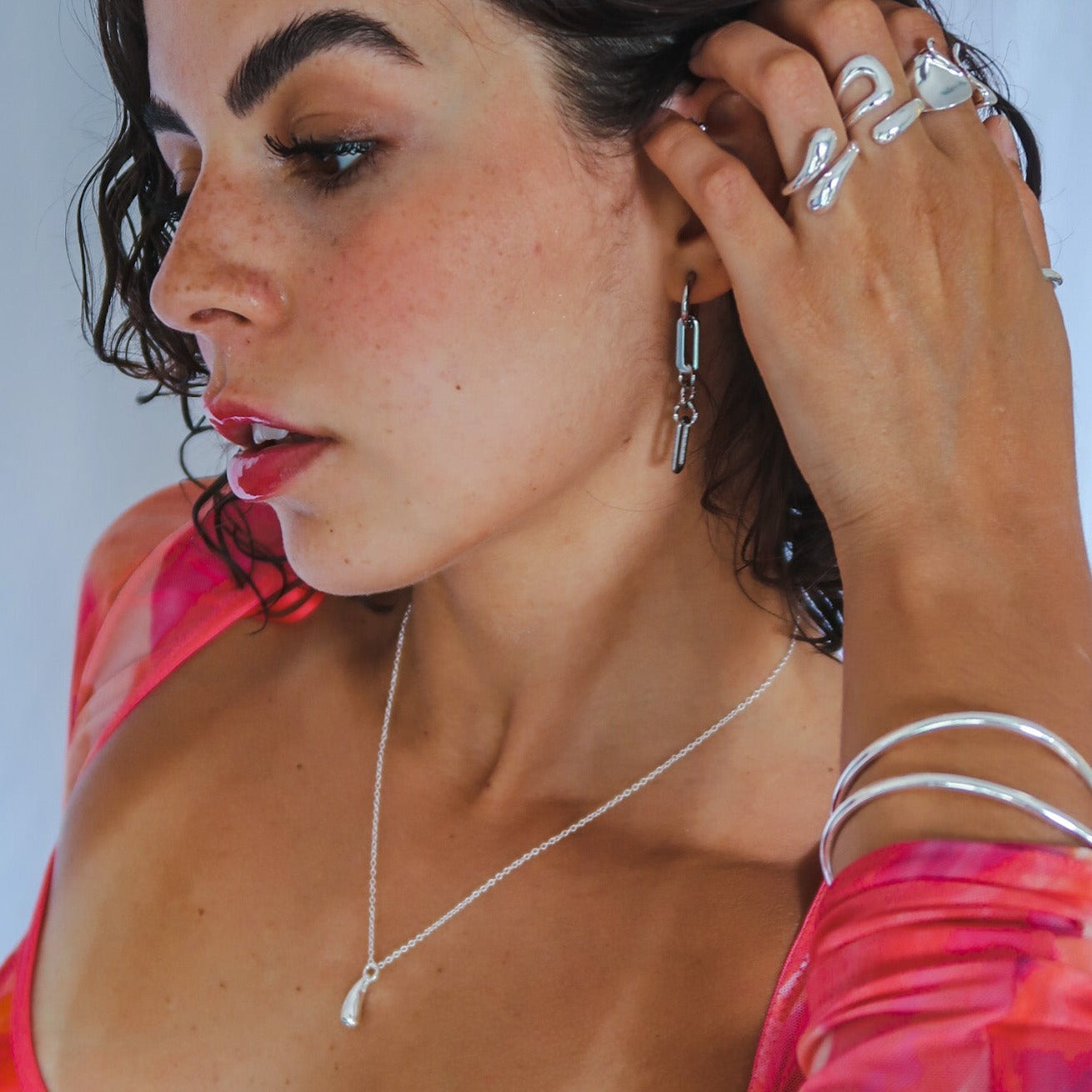 DROP PENDANT