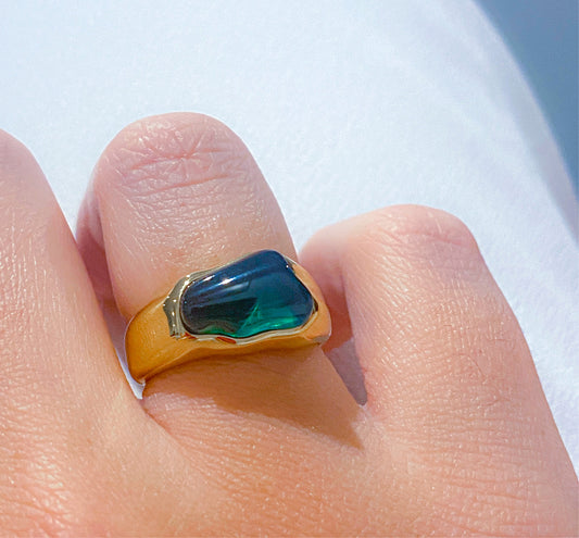 GREEN AGATE RING