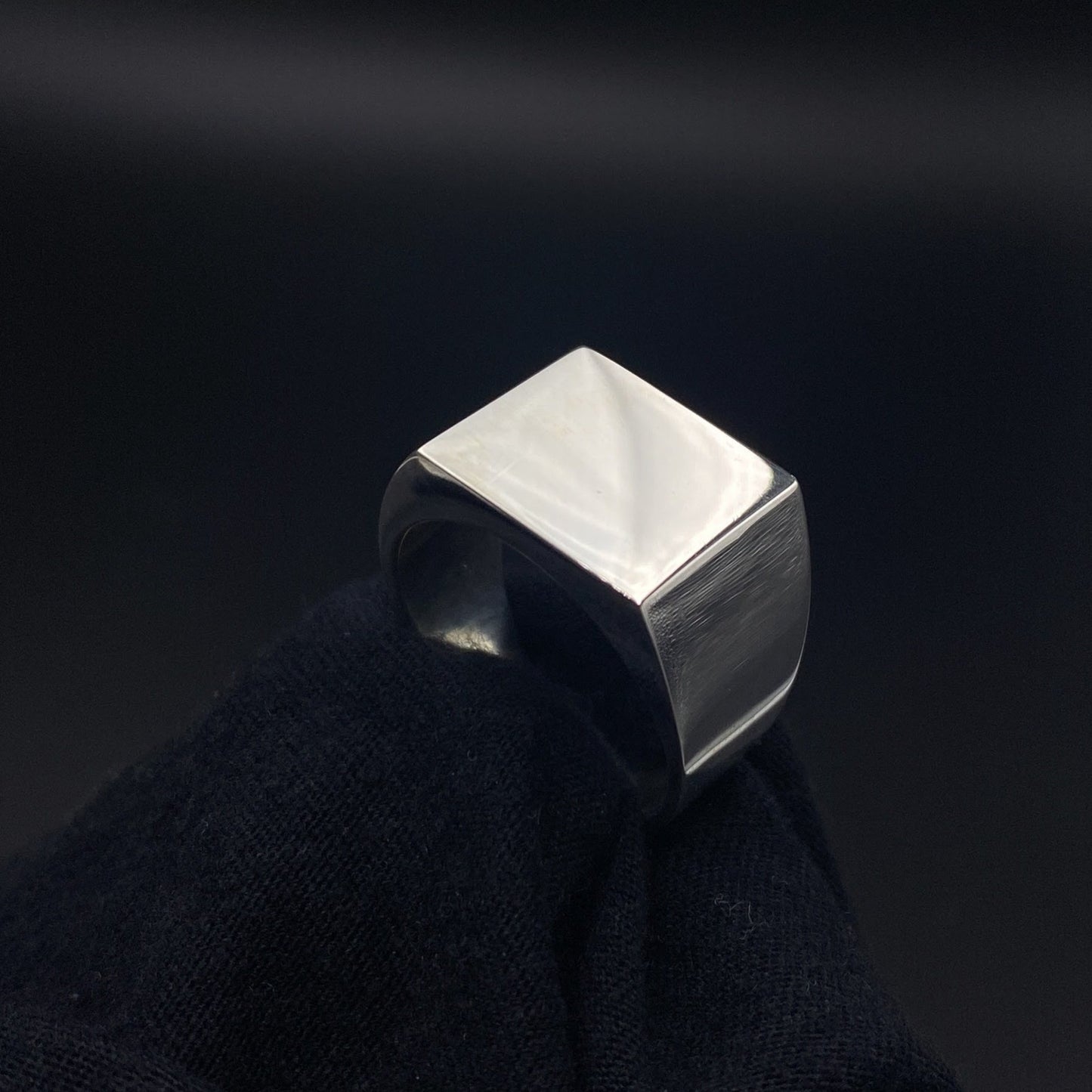 Square Signet Ring (Large)